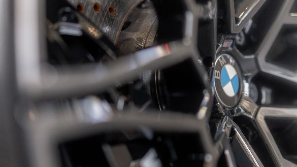 Wymiana klocków hamulcowych z korzyścią do 40%