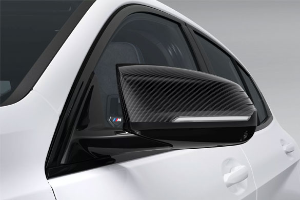 Karbonowe osłony lusterek zewnętrznych M Performance.